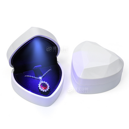 Anillo Promesa Sempiterna – Caja de Corazón con Luz LED de Alta Intensidad